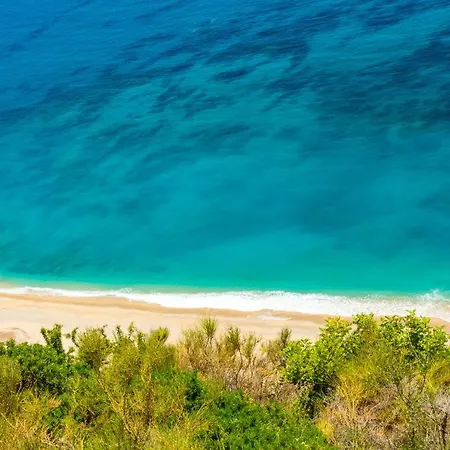 Blue Horizon With Private Pool & Sea View Villa