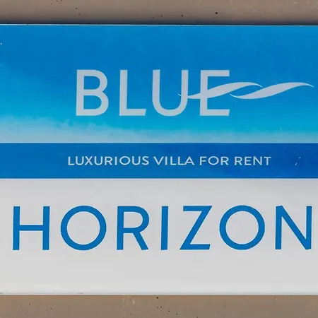 Blue Horizon With Private Pool & Sea View Plateies