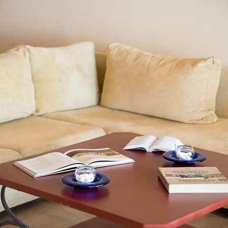 Blue Horizon With Private Pool & Sea View * Plateies